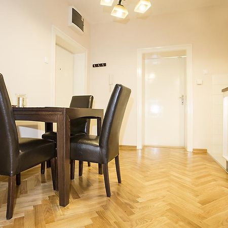 Apartment Mozaik Beograd Bagian luar foto