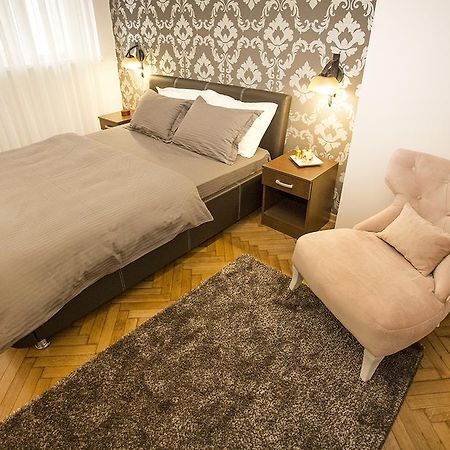 Apartment Mozaik Beograd Bagian luar foto