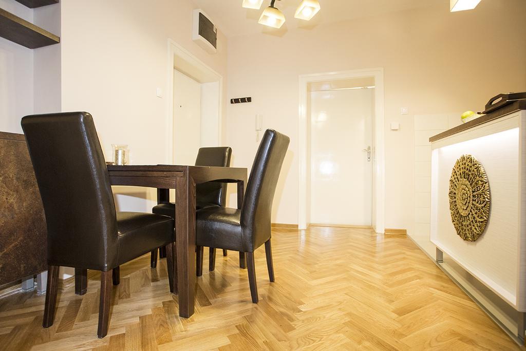 Apartment Mozaik Beograd Bagian luar foto
